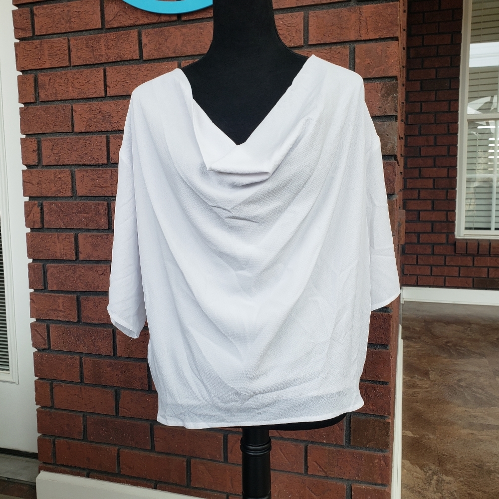 NWOT White Boutique Top, SS, Women's Sizes S, M
